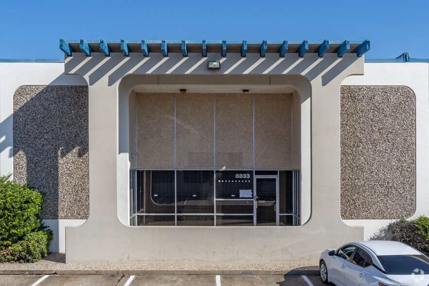 8901-8923 Knight Rd, Houston, TX for lease - Building Photo - Image 3 of 12