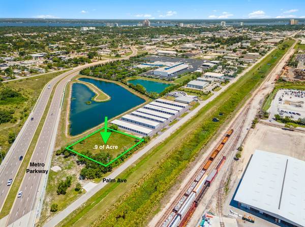 3422 Palm Ave, Fort Myers, FL à vendre - Photo du bâtiment - Image 1 de 6