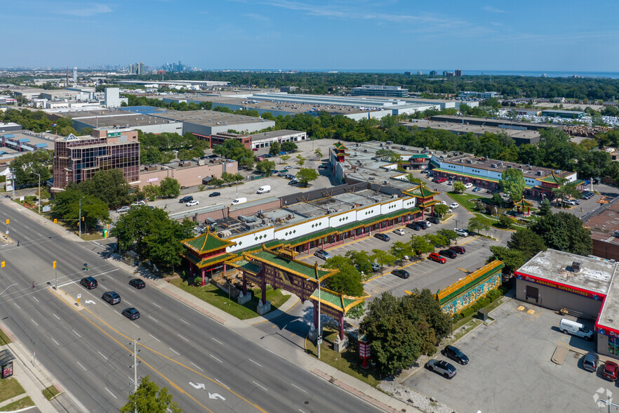 888 Dundas St E, Mississauga, ON for lease - Aerial - Image 3 of 3