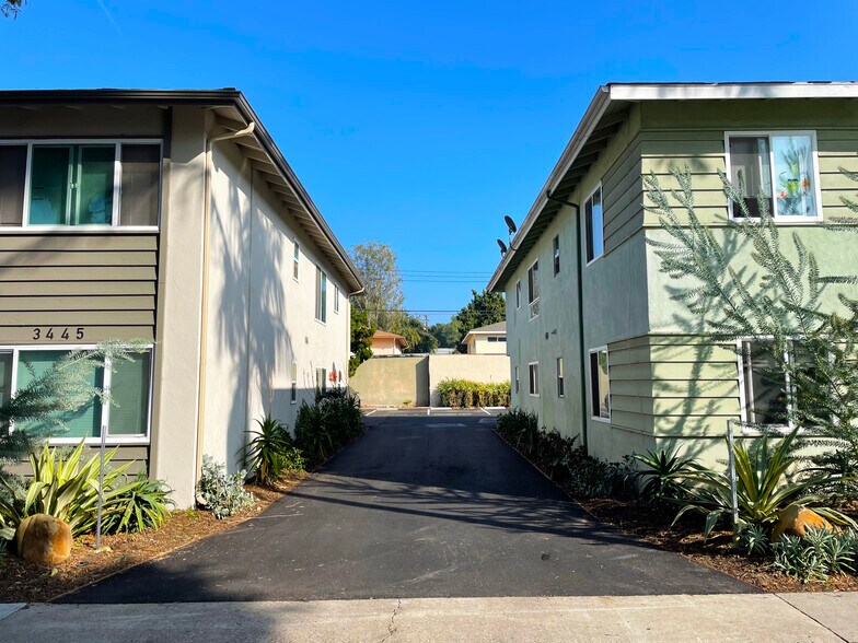 3449 Richland Dr, Santa Barbara, CA à vendre - Photo du bâtiment - Image 2 de 3