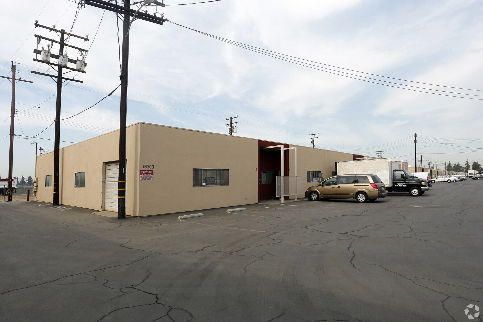 16300 Arrow Hwy, Baldwin Park, CA à vendre Photo principale- Image 1 de 10