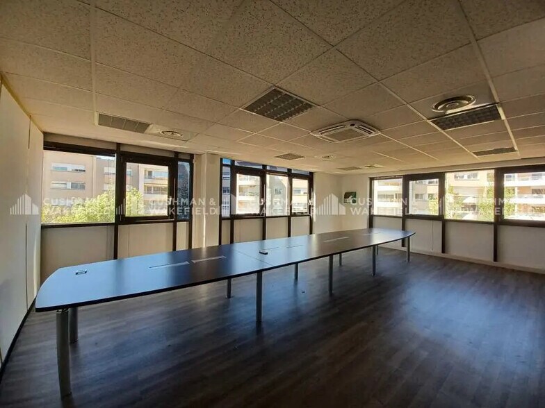 64 Avenue D'Haifa, Marseille à louer - Photo intérieure - Image 3 de 13