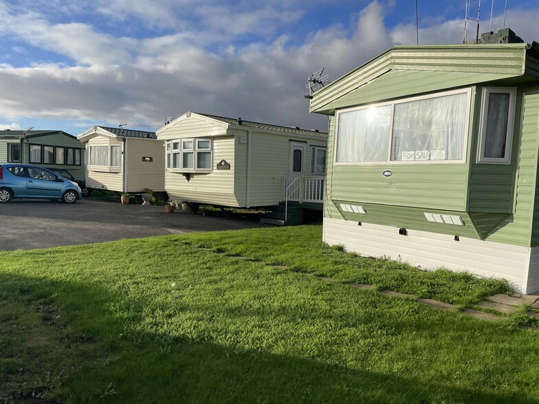 Colne Way, Clacton On Sea for sale - Building Photo - Image 2 of 14