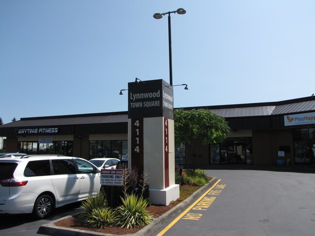 Plus de détails pour 4114 198th St SW, Lynnwood, WA - Bureau/Commerce de détail, Commerce de détail à louer