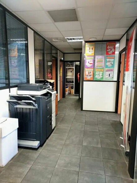 Flex dans Vitrolles à louer - Photo intérieure - Image 2 de 4