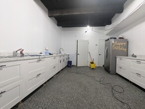 179 N Main St, Freeport, NY à louer Photo intérieure- Image 2 de 4