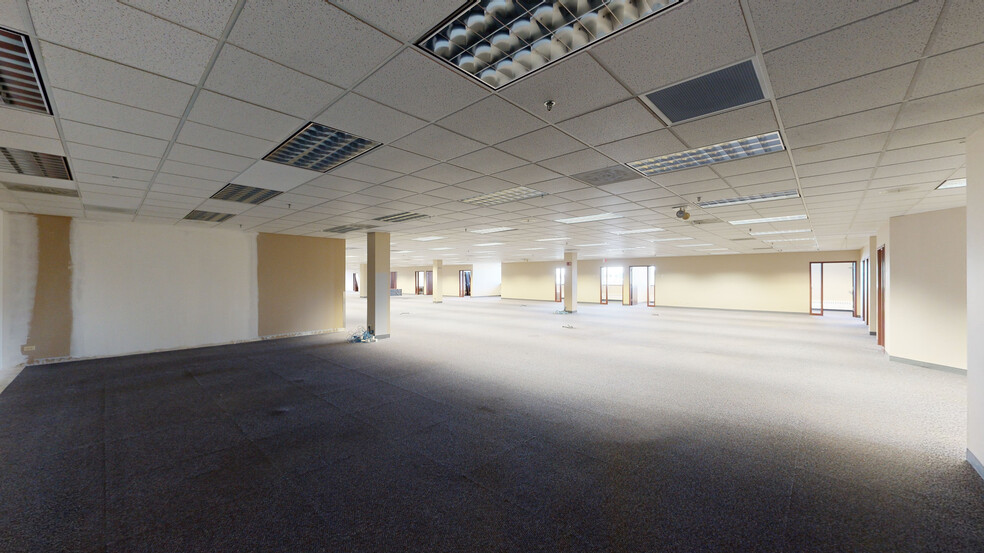 1391 Corporate Dr, Mchenry, IL à vendre - Num risation 3D de Matterport - Image 3 de 25