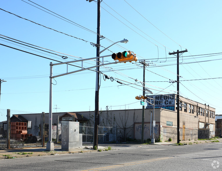 Industriel dans Camden, NJ à vendre - Photo principale - Image 1 de 1