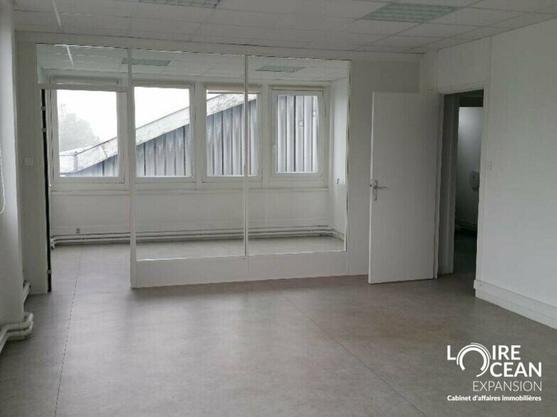 Bureau dans Nantes à louer - Photo du bâtiment - Image 2 de 7