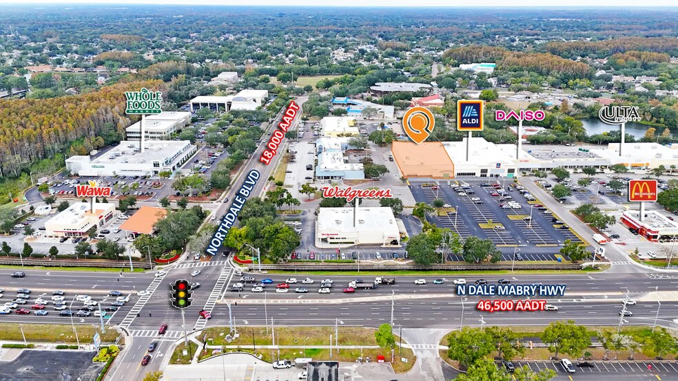 15692 N Dale Mabry Hwy, Tampa, FL à louer - Photo du bâtiment - Image 2 de 5