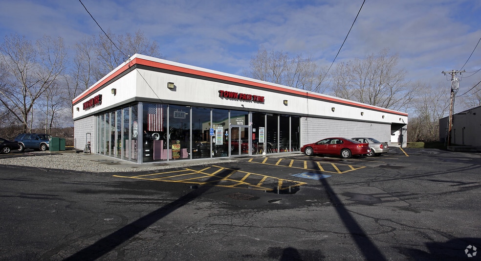 1665 Vfw Pkwy, West Roxbury, MA for lease - Primary Photo - Image 3 of 3