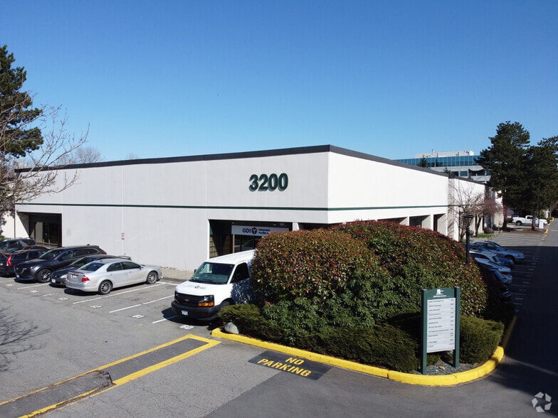 3216 Beta Av, Burnaby, BC for sale - Primary Photo - Image 1 of 1