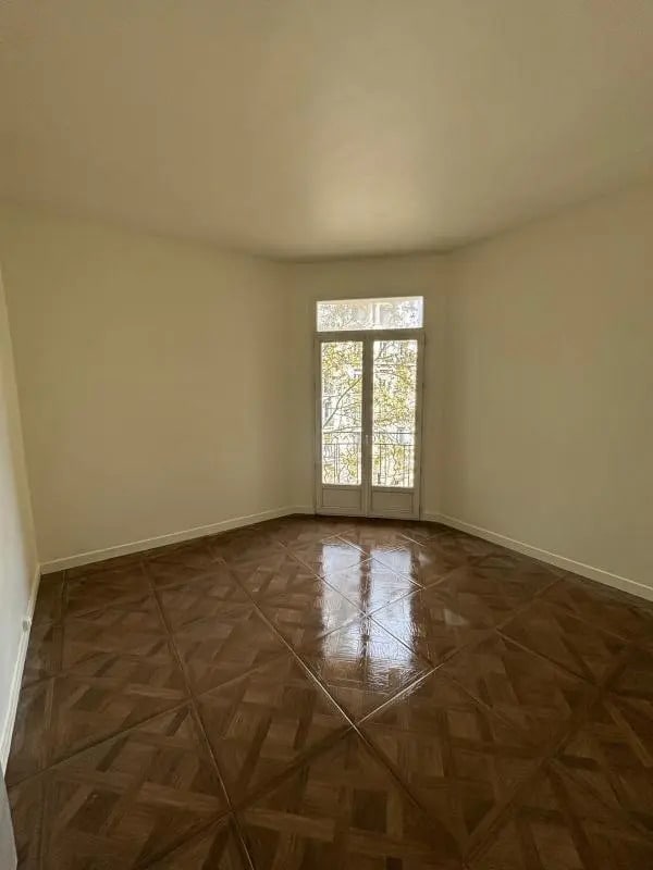 Office in Toulon for lease Interior Photo- Image 1 of 6