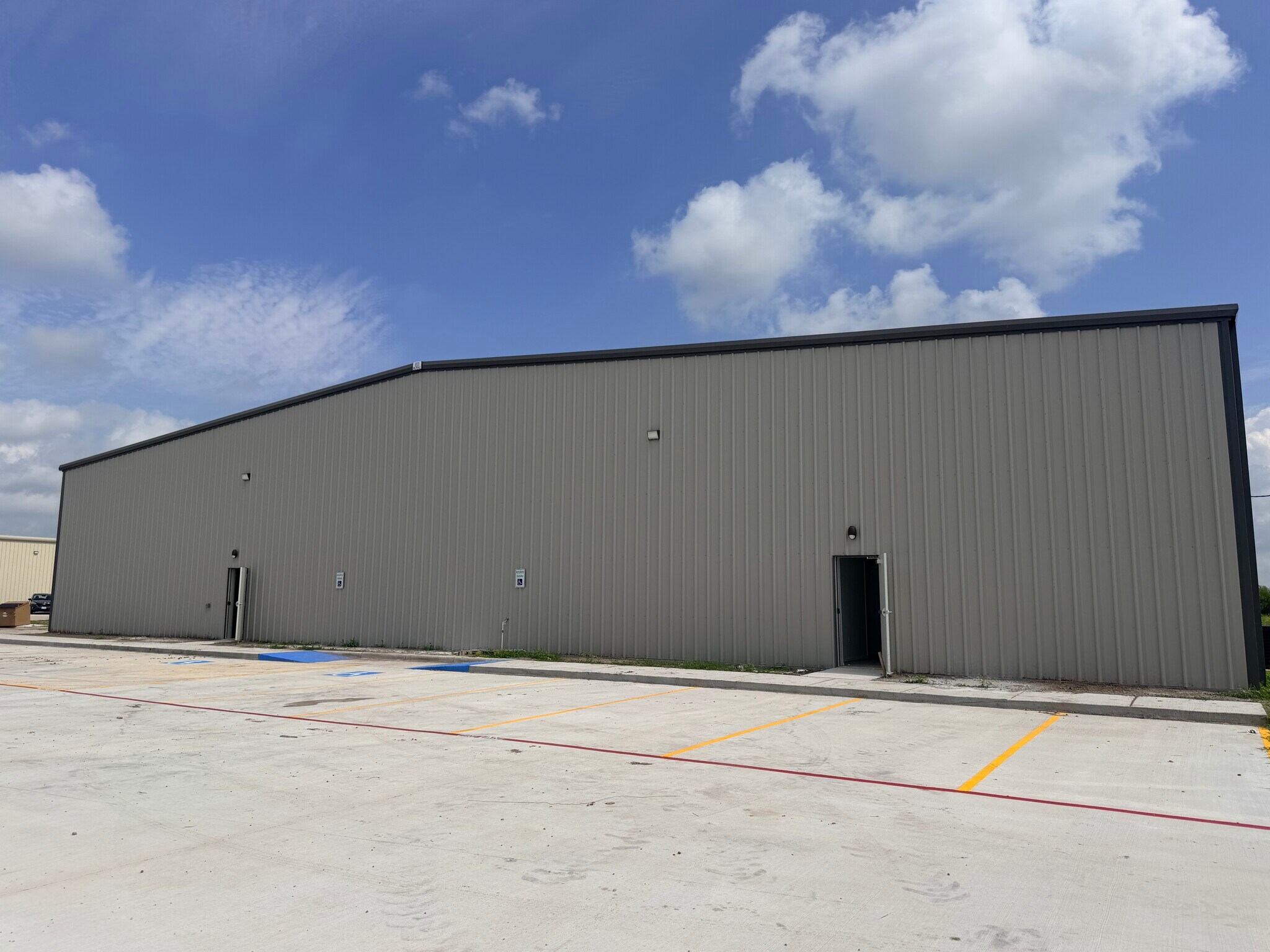 6201 FM 106, Harlingen, TX for lease Building Photo- Image 1 of 40
