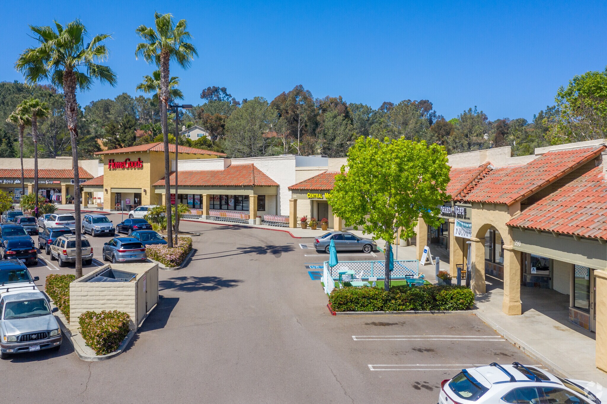 280-292 N El Camino Real, Encinitas, CA à louer Photo principale- Image 1 de 13