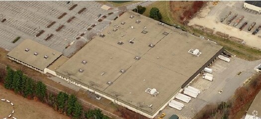 8 Cotton Rd, Nashua, NH à louer - Photo du bâtiment - Image 2 de 4