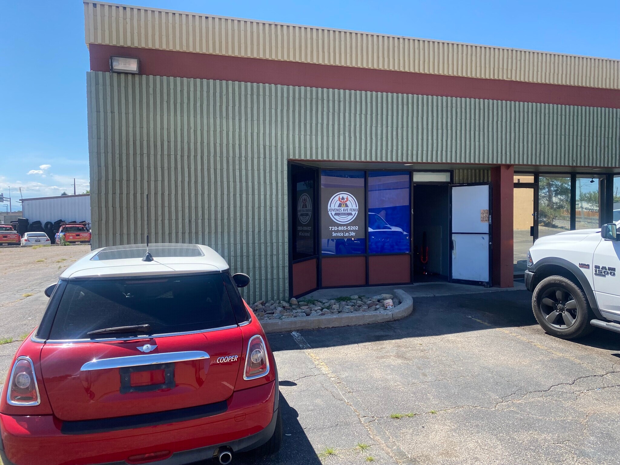 13801 E Smith Dr, Aurora, CO à vendre Photo principale- Image 1 de 17