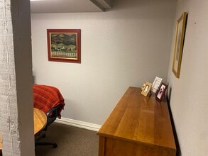 815 E 17th Ave, Denver, CO à louer Photo intérieure- Image 2 de 4