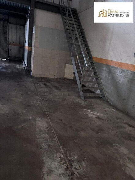 Industrial in Drancy for lease - Interior Photo - Image 3 of 6