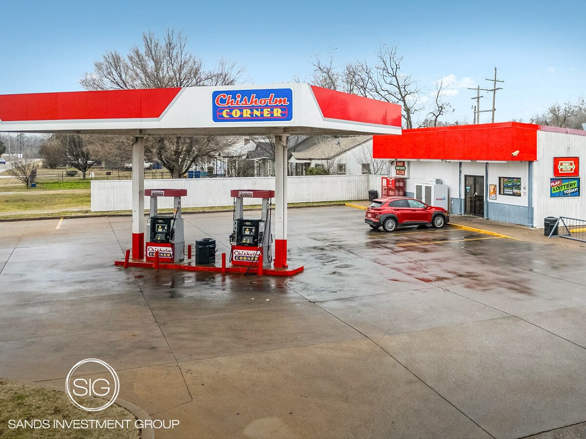 211 E Chestnut Ave, Duncan, OK à vendre Photo du bâtiment- Image 1 de 6