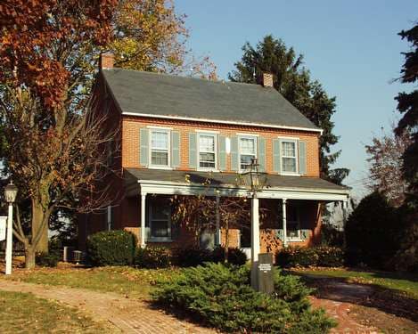 1837 William Penn Way, Lancaster, PA for lease Primary Photo- Image 1 of 12