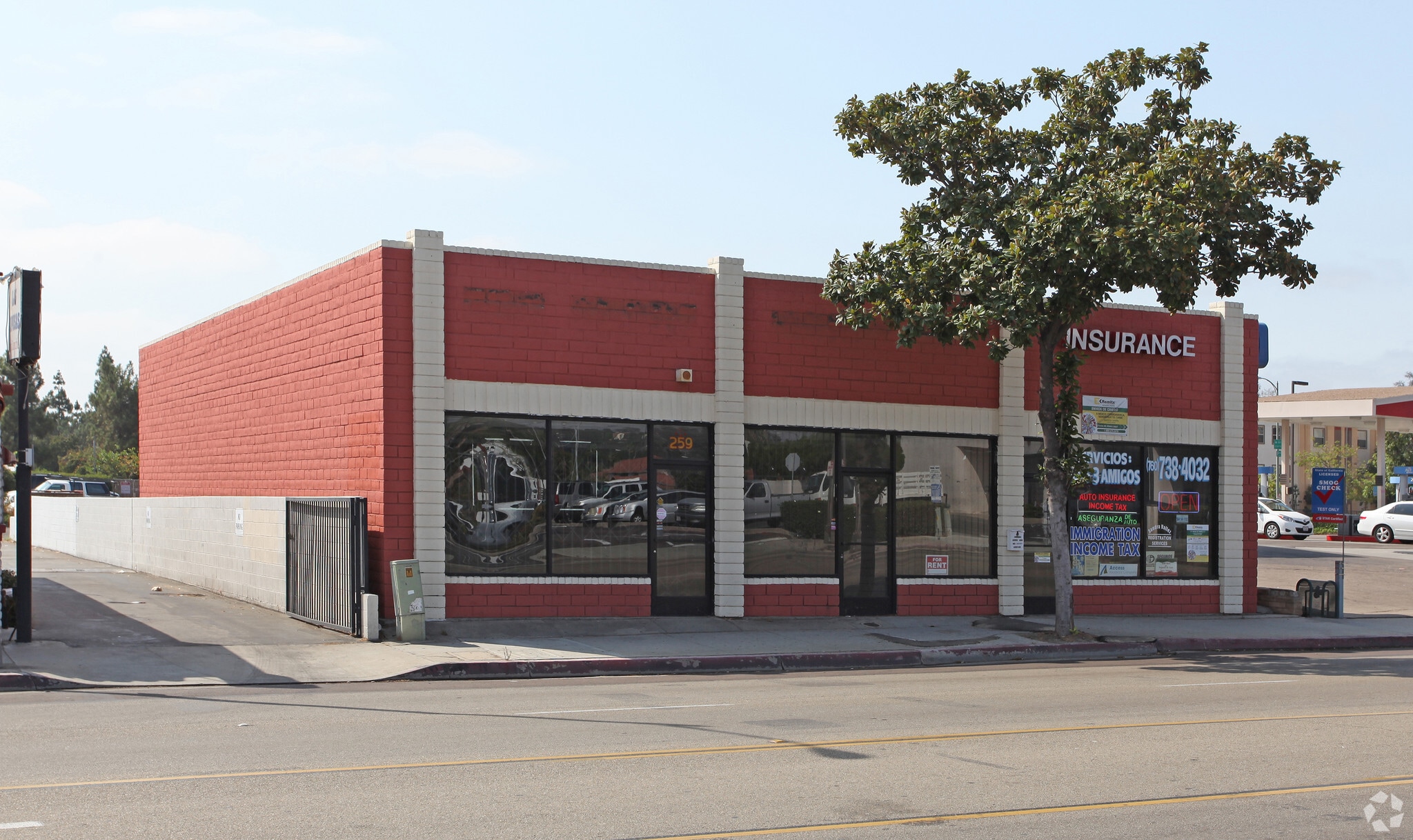 259 W Washington Ave, Escondido, CA for lease Primary Photo- Image 1 of 4
