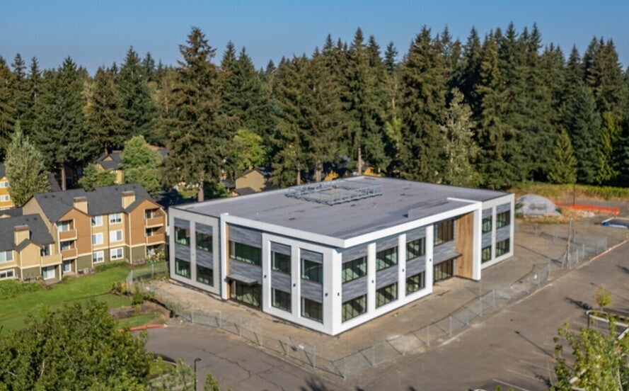 13102 NE 4th St, Vancouver, WA à louer - Photo du bâtiment - Image 3 de 13