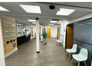 2176 Paisley Rd W, Glasgow for sale Interior Photo- Image 2 of 7