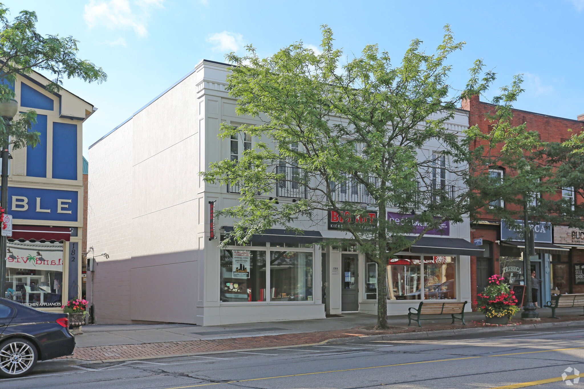 178 Lakeshore Rd E, Oakville, ON à vendre Photo principale- Image 1 de 1