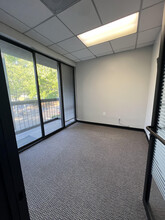2255 Cumberland Pky SE, Atlanta, GA for lease Interior Photo- Image 2 of 2