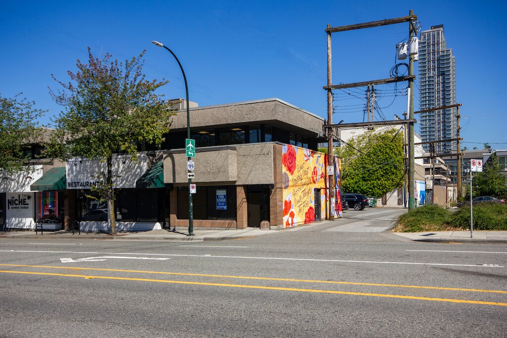 2788 Granville St, Vancouver, BC à louer Photo du bâtiment- Image 1 de 4