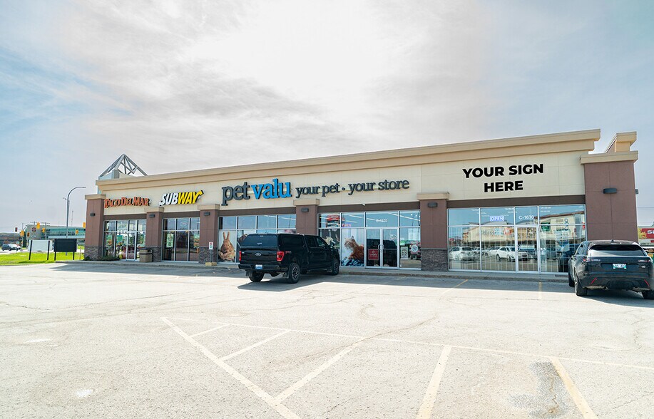 1650 Kenaston Blvd, Winnipeg, MB for lease - Building Photo - Image 2 of 7