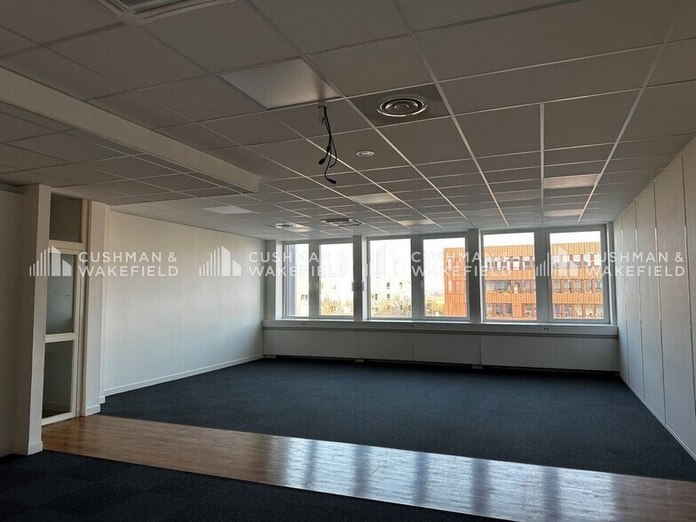 16 Avenue De L'Europe, Schiltigheim for lease - Interior Photo - Image 3 of 10