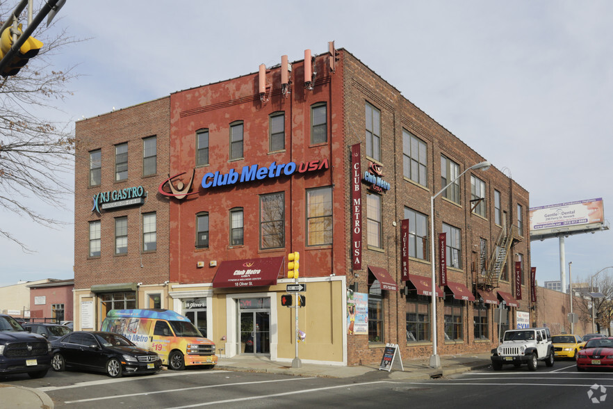 18 Oliver St, Newark, NJ for sale - Building Photo - Image 1 of 1