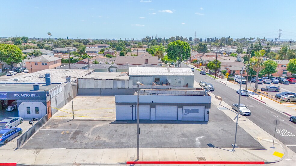 3500 Gage Ave, Bell, CA à vendre - Photo du bâtiment - Image 2 de 24