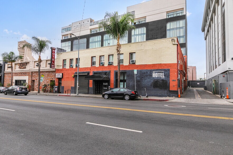 1617 N Cahuenga Blvd, Los Angeles, CA à vendre - Photo du bâtiment - Image 3 de 23