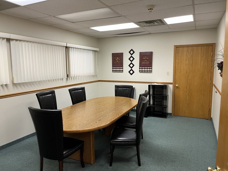 19630 Governors Hwy, Flossmoor, IL à louer - Photo du bâtiment - Image 3 de 5