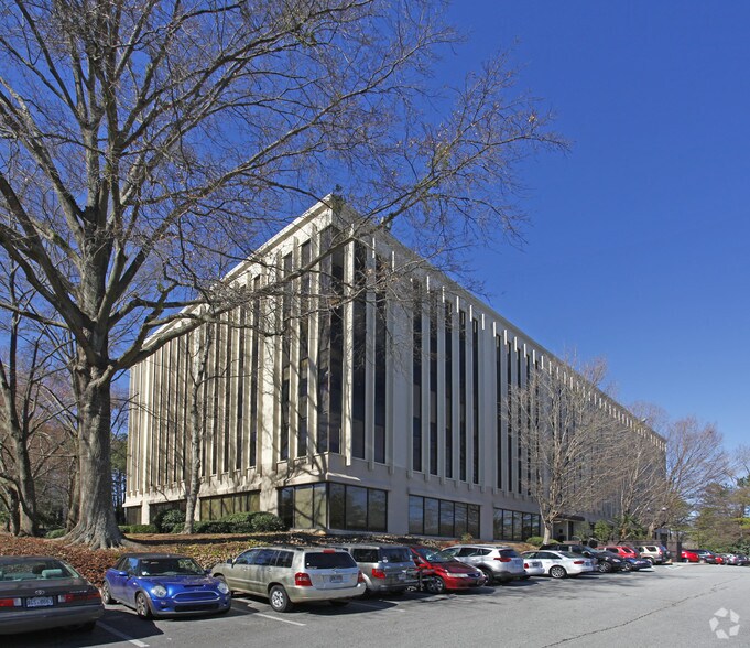 57 Executive Park Dr NE, Atlanta, GA à louer - Photo du bâtiment - Image 2 de 5