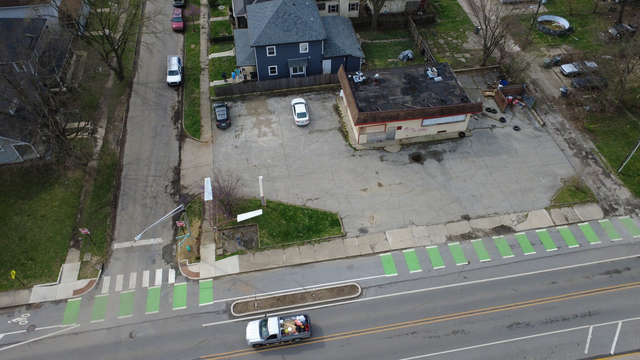 4215 E New York St, Indianapolis, IN for lease Primary Photo- Image 1 of 7