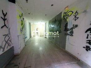 Commerce de détail dans Barcelone, Barcelona à louer Photo intérieure- Image 2 de 6