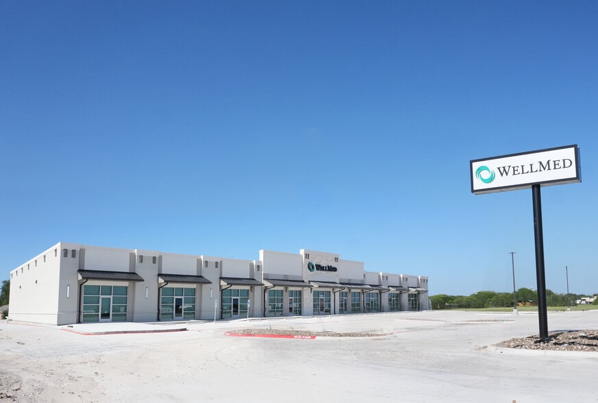 14702 Northwest, Corpus Christi, TX for sale - Building Photo - Image 1 of 7