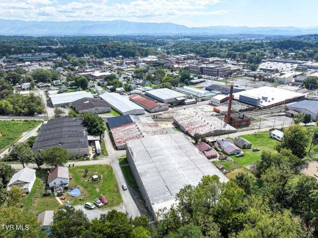 227-229 Loretta St, Greeneville, TN for sale - Building Photo - Image 2 of 6