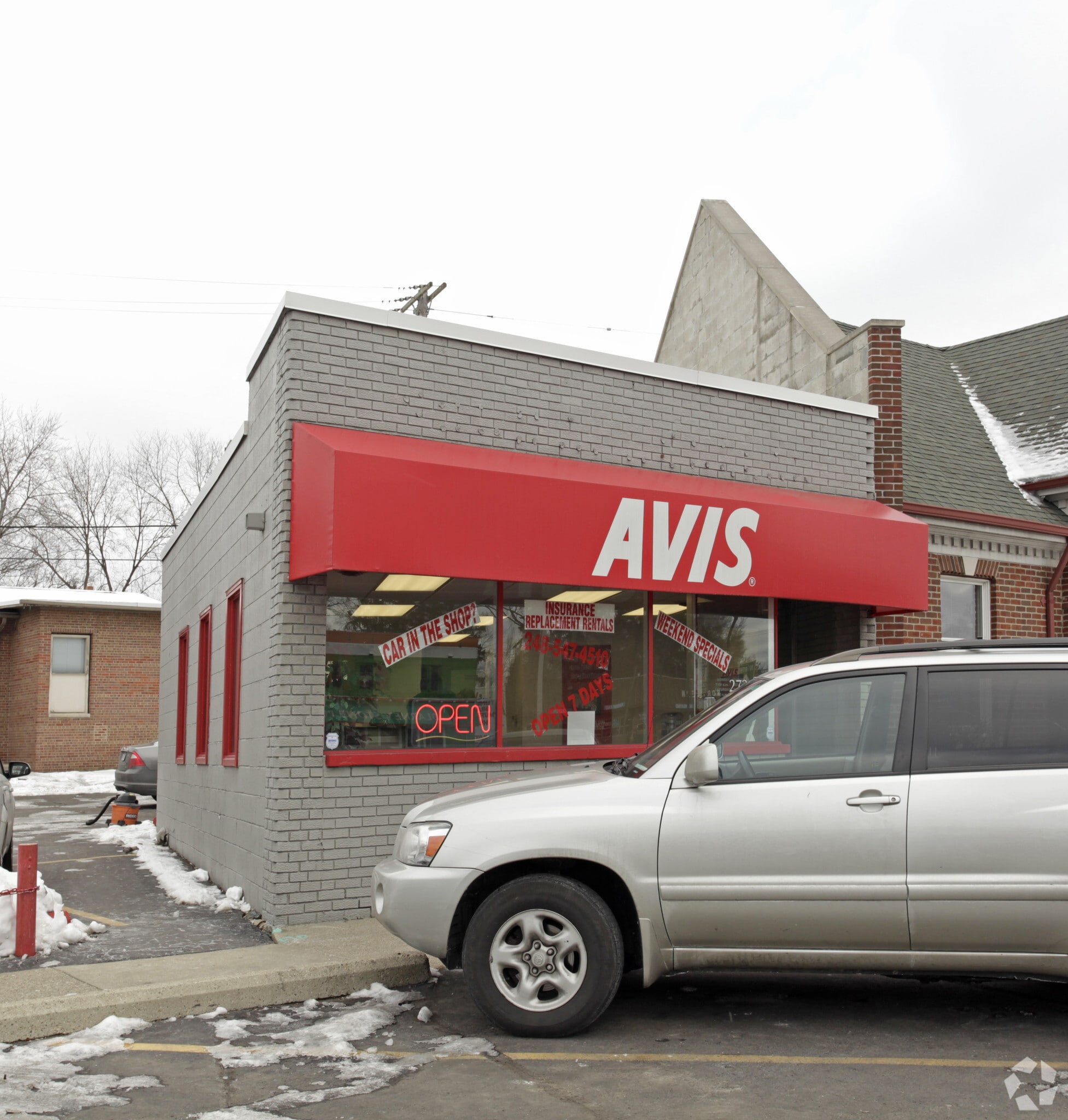 27364 Woodward Ave, Royal Oak, MI for sale Primary Photo- Image 1 of 11