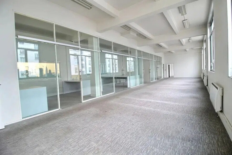 60-62 Rue De Wattignies, Paris for lease - Interior Photo - Image 2 of 7