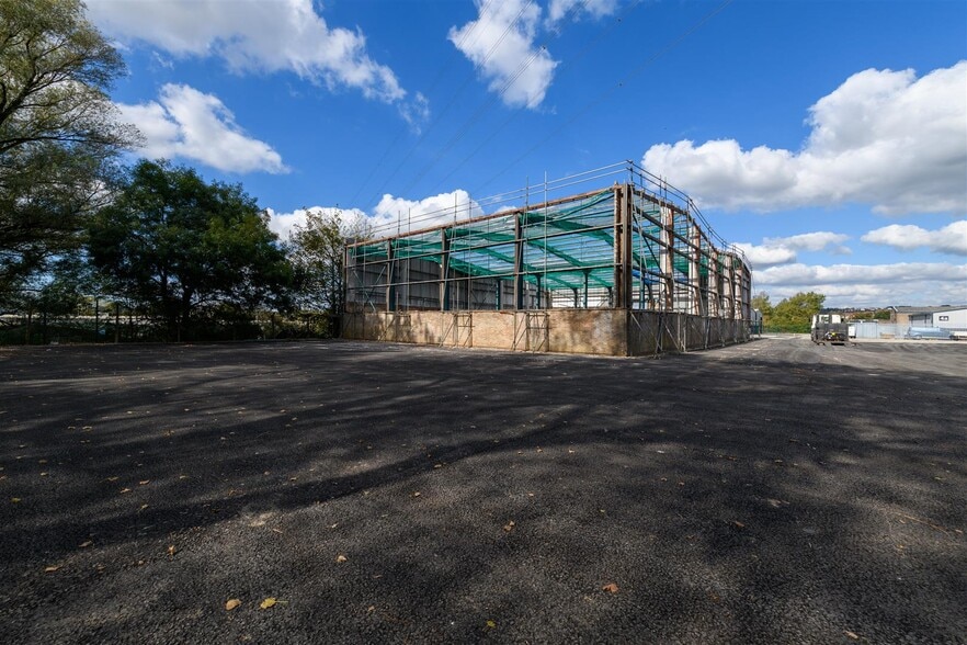 Ewenny Industrial Estate, Bridgend for sale - Building Photo - Image 3 of 6