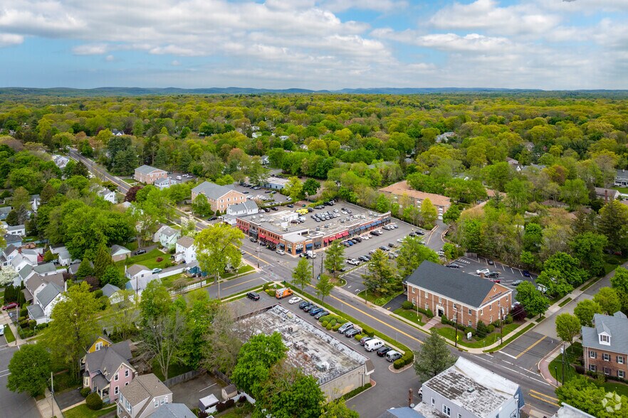 644-658 Godwin Ave, Midland Park, NJ à louer - Aérien - Image 2 de 3