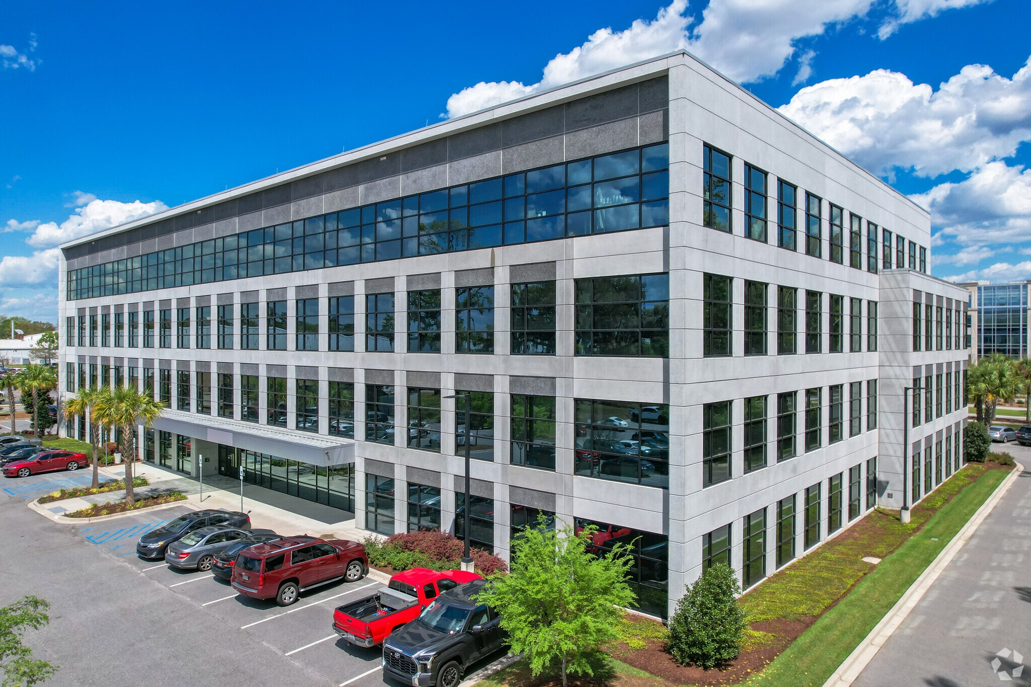 4401 Leeds Ave, North Charleston, SC for lease Primary Photo- Image 1 of 23