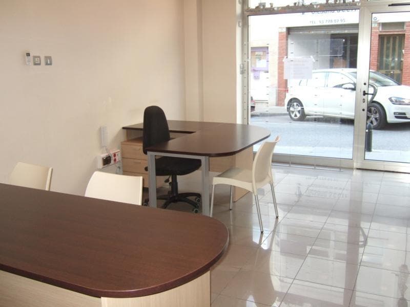 Office/Retail in Olesa de Montserrat, Barcelona for lease Interior Photo- Image 1 of 9