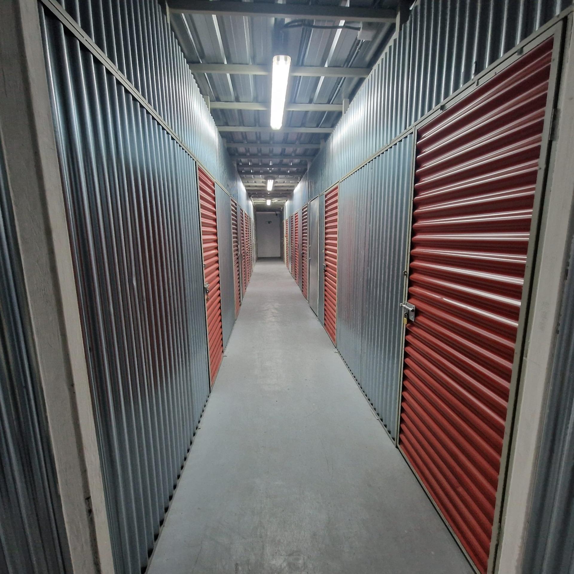 Industriel dans Fuenlabrada, Madrid à vendre Photo intérieure- Image 1 de 22