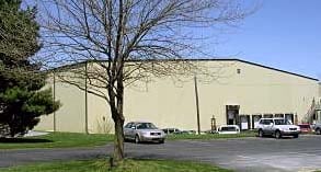 Plus de détails pour 121-123 N Shirk Rd, New Holland, PA - Industriel à louer
